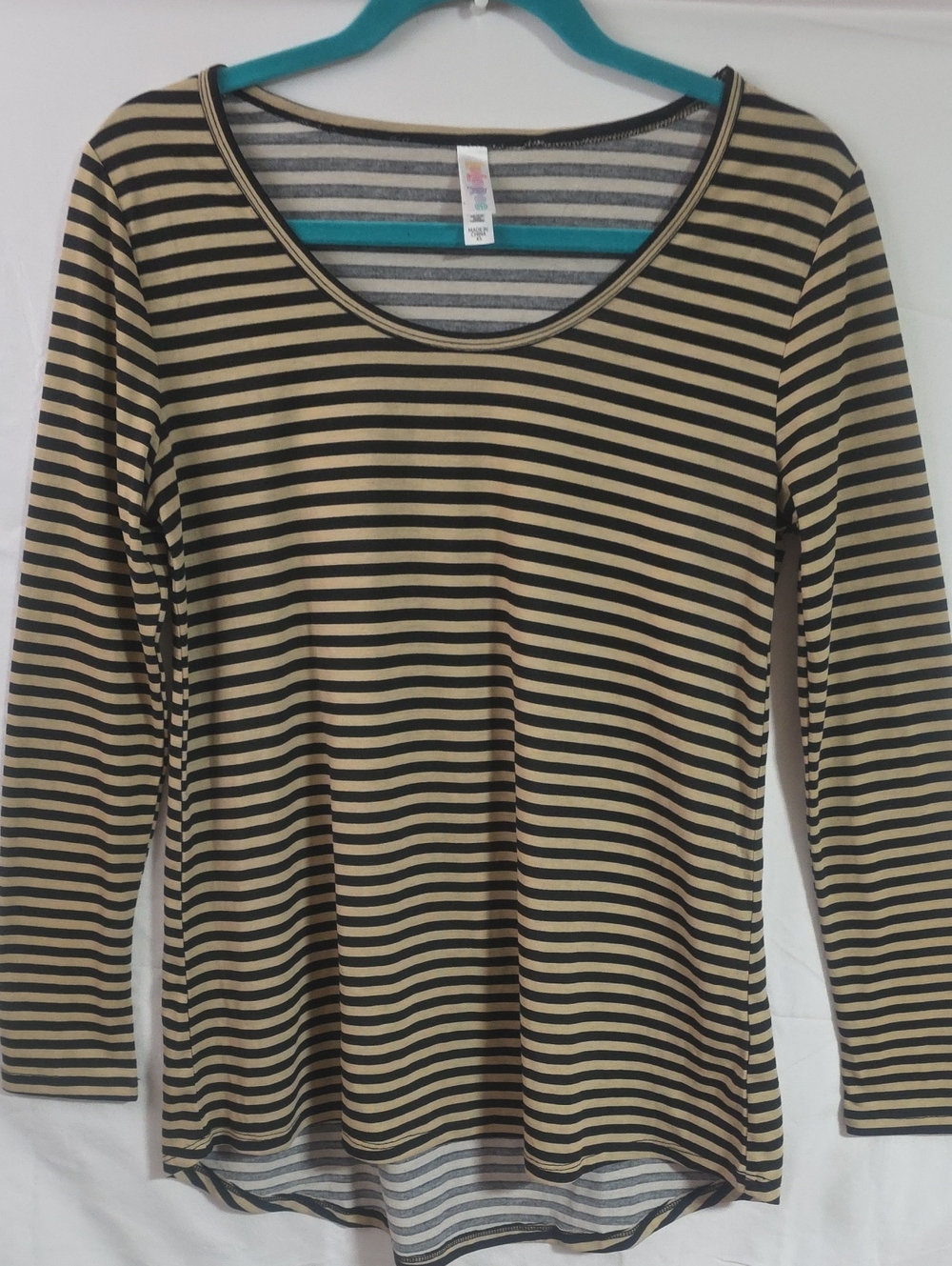 LuLaRoe Black & Cream Striped Long-Sleeve Scoop Neck Top